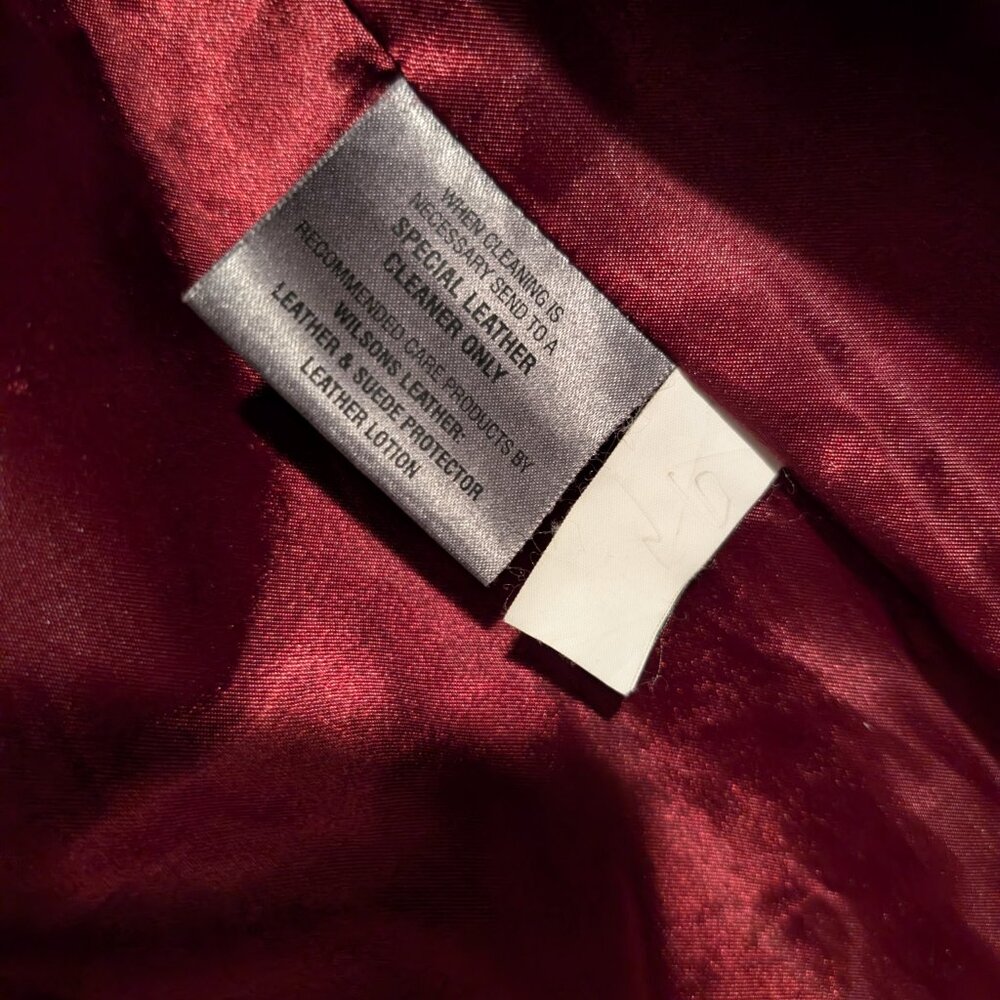 Wilson Leather Maxima Women's Large with Red Satin - Picture 6 of 14